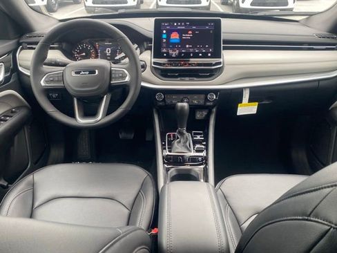 New 2026 Jeep Compass Limited image 33