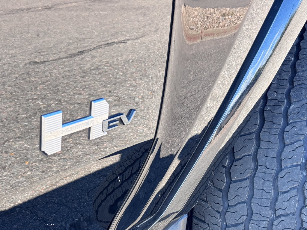 Used 2024 GMC Hummer EV 3X w/ LPO, Illumination Package AWD/4WD image 8