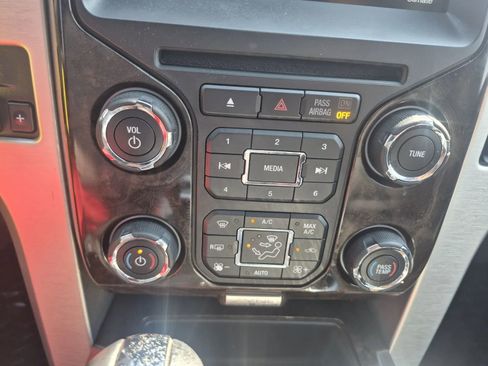 Used 2014 Ford F150 Platinum AWD/4WD image 31