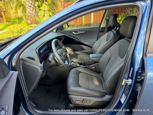 Used 2023 Kia Niro Wind FWD image 28