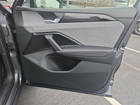 New 2026 Volkswagen Tiguan S image 26