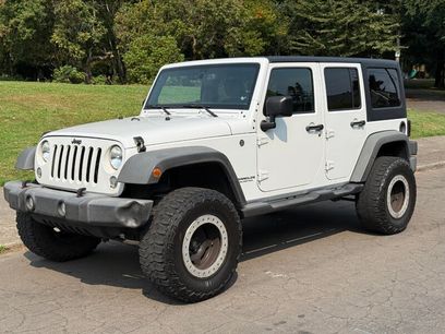 Used 2016 Jeep Wrangler Unlimited Sport