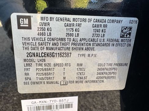 Used 2016 Chevrolet Equinox LT image 30