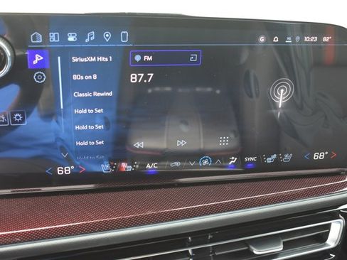 New 2026 Chevrolet Traverse RS w/ LPO, Floor Liner Package FWD image 25