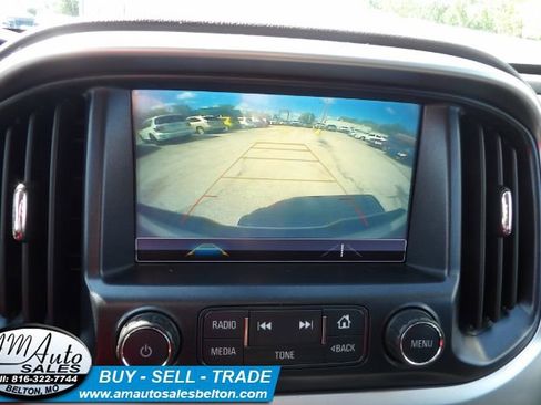 Used 2018 Chevrolet Colorado LT AWD/4WD image 14