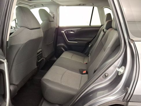 Certified 2020 Toyota RAV4 XLE w/ Convenience Package AWD/4WD image 11