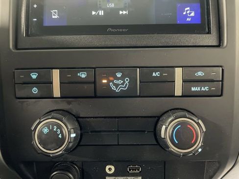 Used 2012 Ford F150 XLT image 19