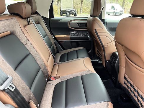 New 2026 Ford Bronco Sport Outer Banks w/ Outer Banks Tech Package+ AWD/4WD image 22