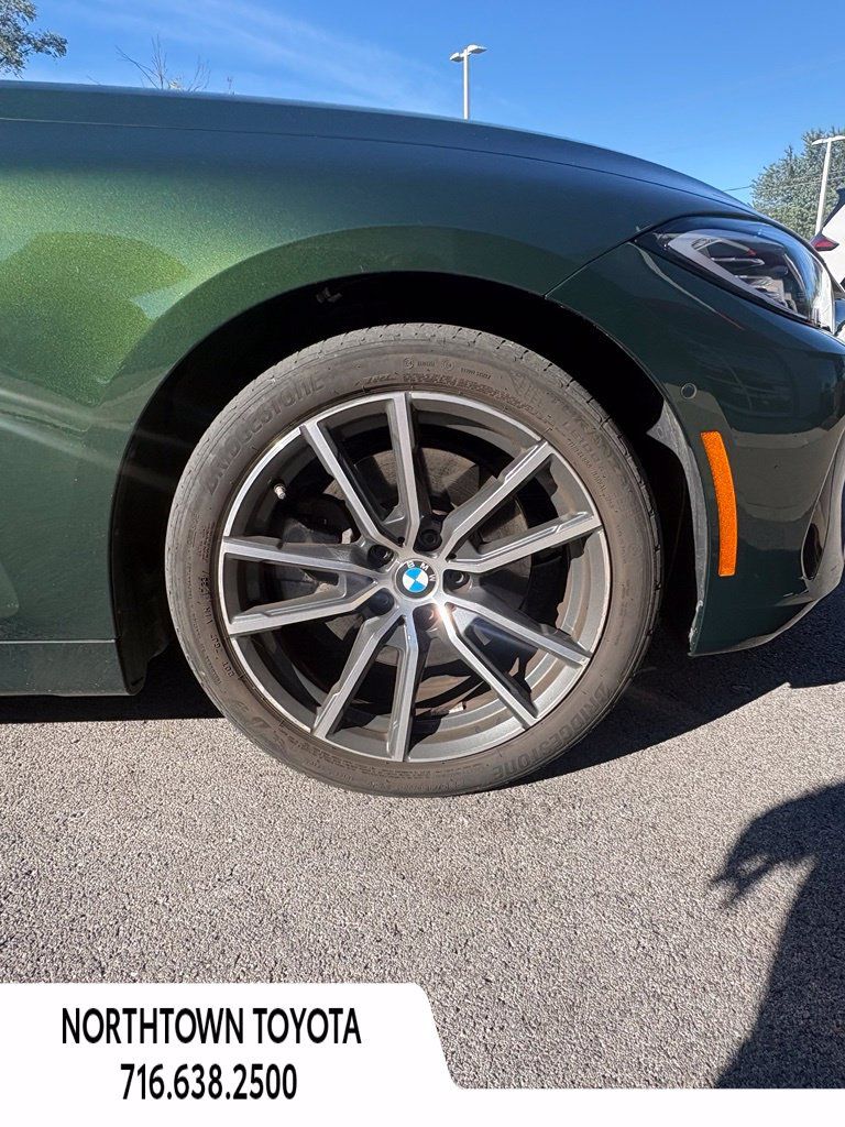 Used 2024 BMW 430i xDrive Convertible w/ Premium Package AWD/4WD image 9