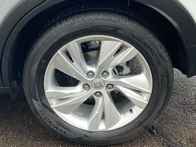 Used 2025 Buick Encore GX Preferred FWD image 28