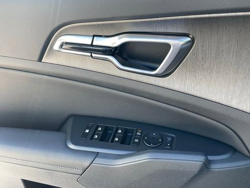New 2026 Kia Sportage X-Line AWD/4WD image 18