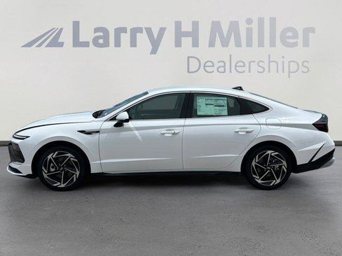 New 2026 Hyundai Sonata SEL FWD image 2