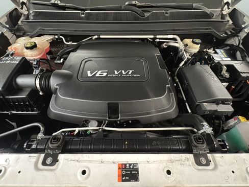 Used 2015 Chevrolet Colorado W/T w/ WT Convenience Package RWD image 22