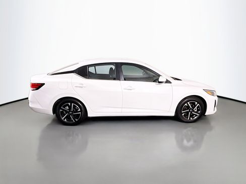 Used 2024 Nissan Sentra SV w/ Trunk Package FWD image 11