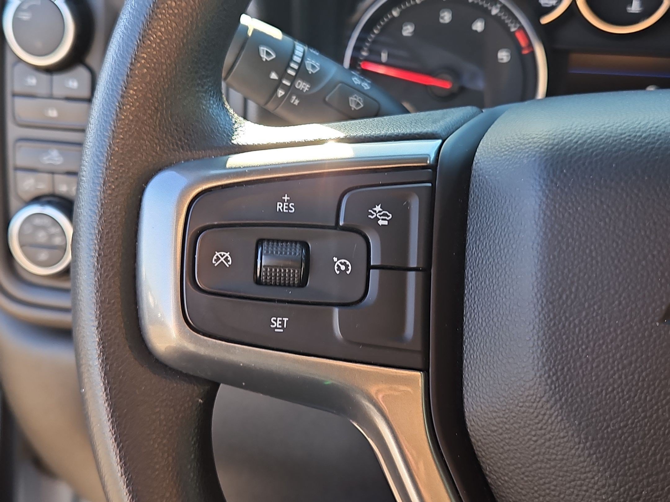 Certified 2023 Chevrolet Silverado 2500 Custom w/ Custom Value Package AWD/4WD image 16