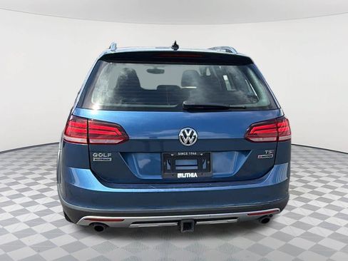 Used 2018 Volkswagen Golf Alltrack SE AWD/4WD image 6