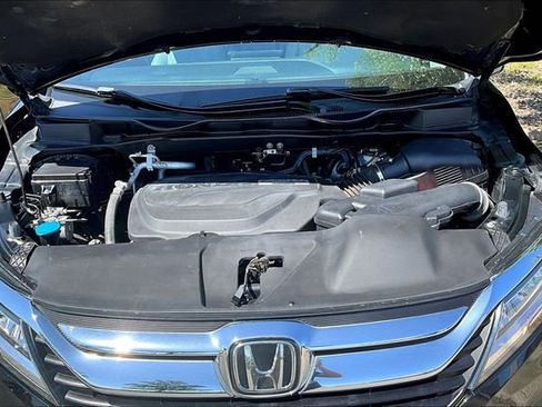 Used 2018 Honda Odyssey Elite image 34