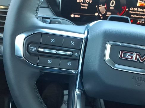 Used 2026 GMC Acadia Elevation w/ Super Cruise Package FWD image 21