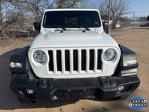 Used 2022 Jeep Wrangler Unlimited Sport image 2