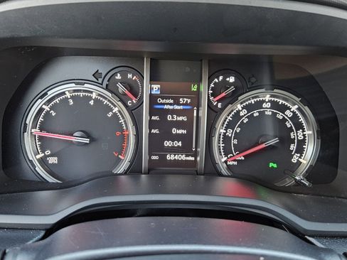 Used 2023 Toyota 4Runner Limited image 32