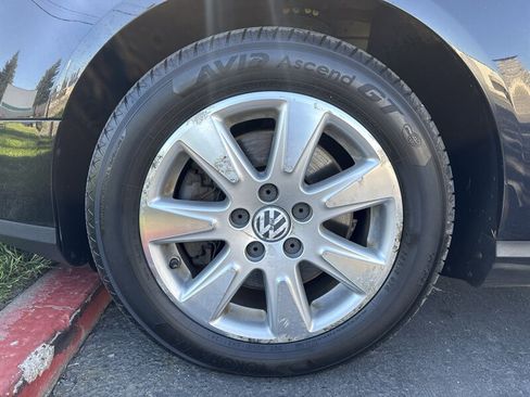 Used 2006 Volkswagen Passat Value Edition image 19