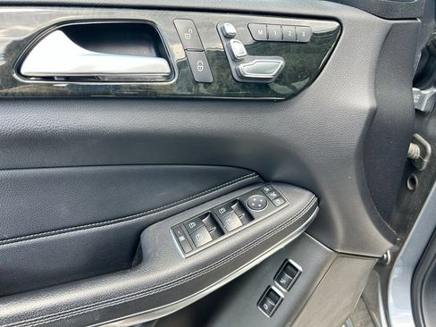 Used 2018 Mercedes-Benz GLS 550 4MATIC image 20