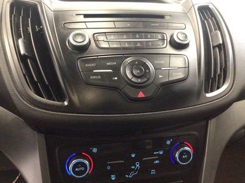 Used 2017 Ford Escape SE FWD image 20