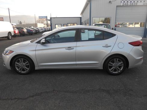 Used 2018 Hyundai Elantra Value Edition image 4