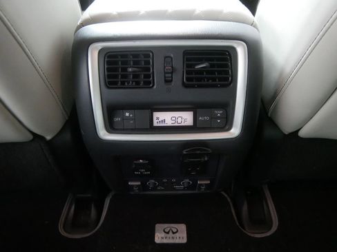 Used 2019 INFINITI QX60 Luxe w/ Limited Package image 22