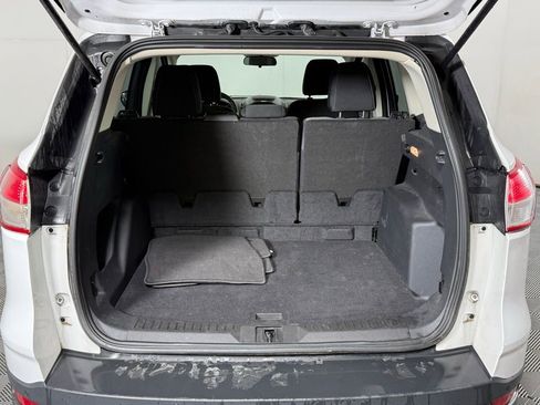 Used 2016 Ford Escape SE w/ Equipment Group 201A image 11