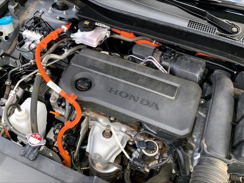 Used 2025 Honda CR-V Sport-L image 34