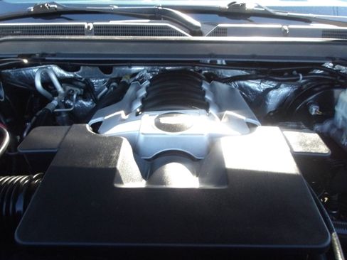 Used 2016 Cadillac Escalade ESV Platinum image 29