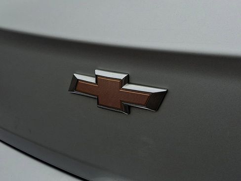 Used 2017 Chevrolet Cruze LT w/ Convenience Package image 31