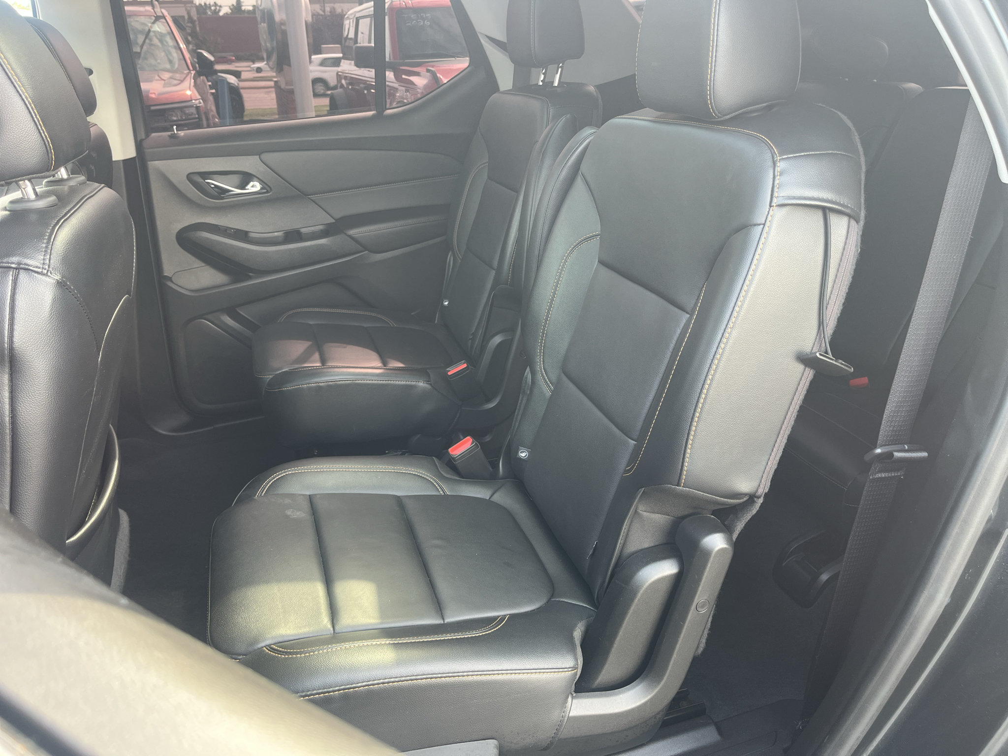 Used 2019 Chevrolet Traverse LT w/ LT Premium Package FWD image 26