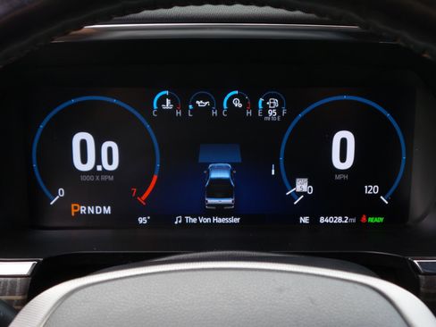 Used 2021 Ford F150 Platinum w/ Equipment Group 701A High image 33