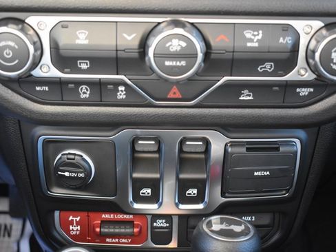 New 2026 Jeep Wrangler Sport AWD/4WD image 23