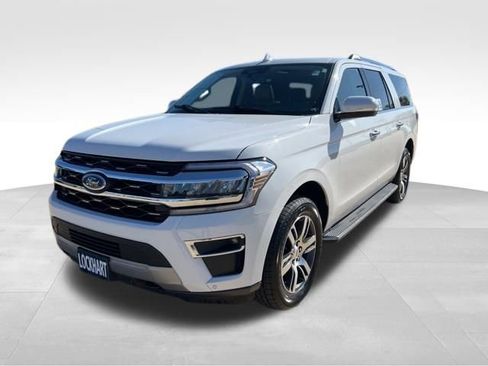 Used 2023 Ford Expedition Max Limited image 3