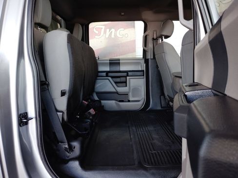 Used 2022 Ford F250 XL w/ Power Equipment Group RWD image 18