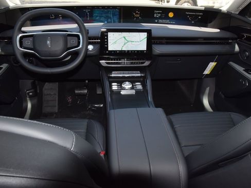 New 2026 Lincoln Nautilus Reserve w/ Jet Appearance Package image 23