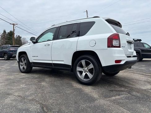 Used 2017 Jeep Compass High Altitude AWD/4WD image 5