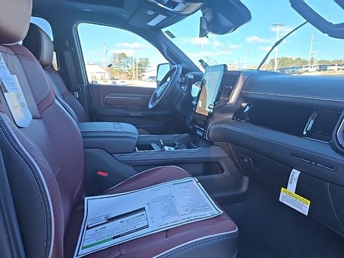 New 2026 RAM 2500 Limited image 11