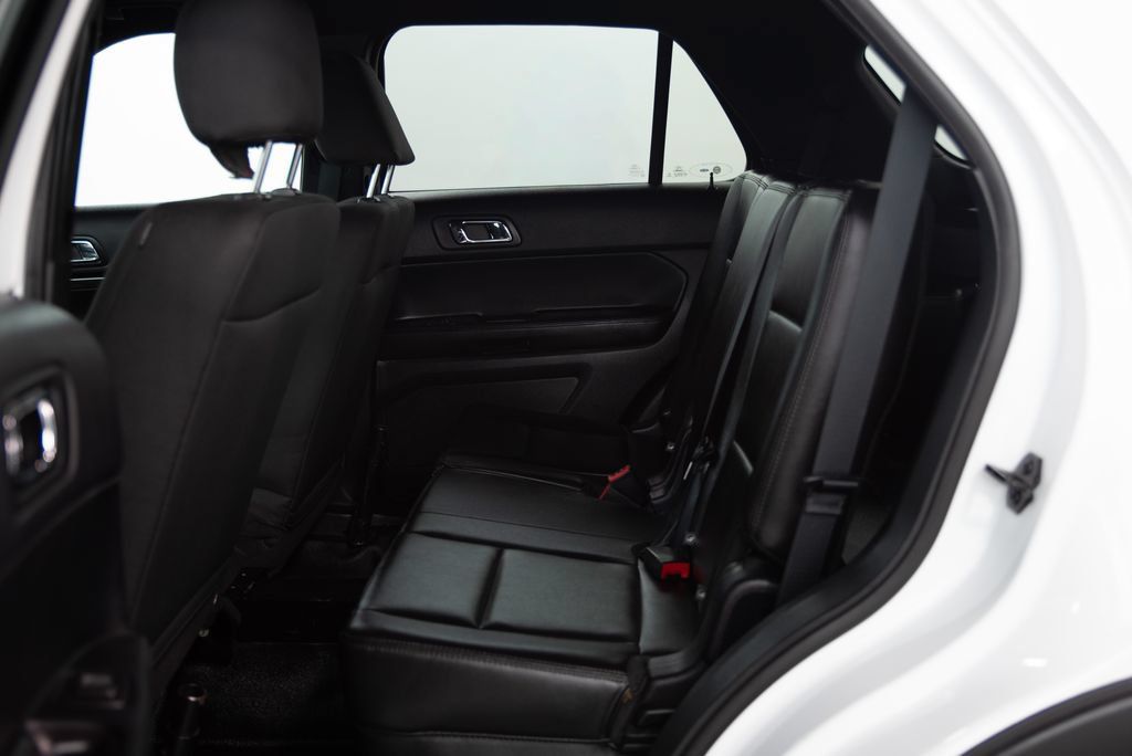 Used 2017 Ford Explorer 4WD Police Interceptor w/ Cargo Wiring Upfit Package image 8