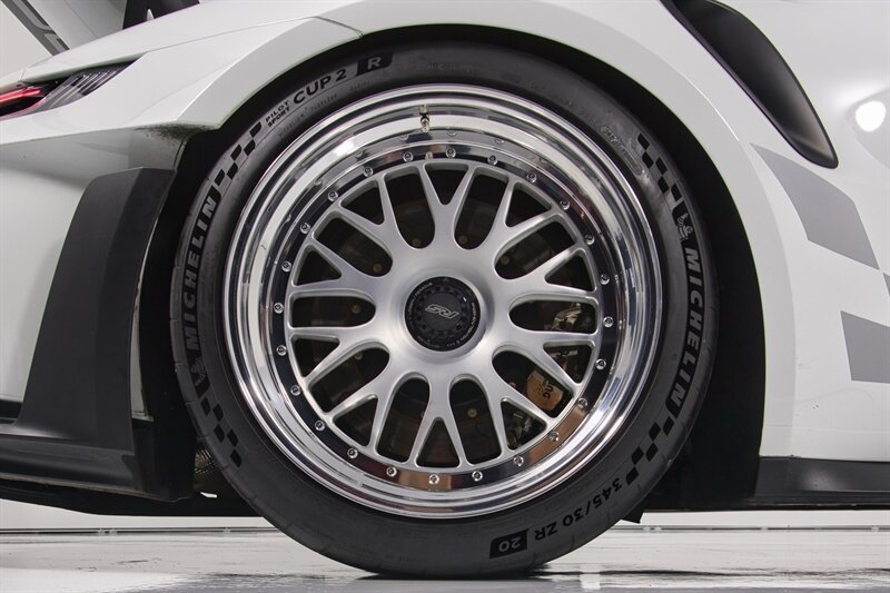Used 2024 Porsche 911 GT3 RS RWD image 16