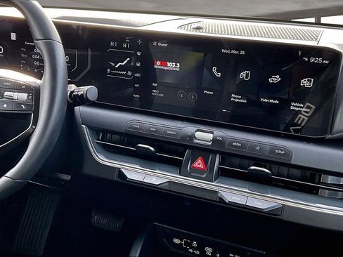 Used 2025 Kia K4 EX image 7