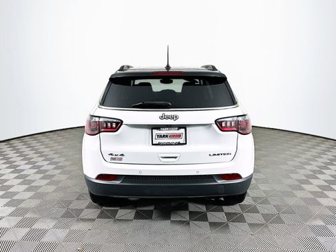 Certified 2022 Jeep Compass Limited image 9