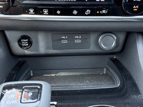 Certified 2026 Nissan Rogue SV AWD/4WD image 12