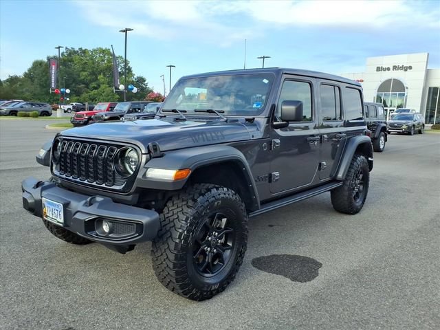 Used 2025 Jeep Wrangler Unlimited Sport AWD/4WD image 10