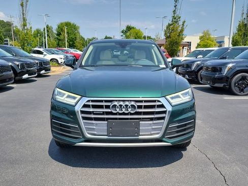 Used 2019 Audi Q5 2.0T Premium Plus w/ Premium Plus Package AWD/4WD image 2
