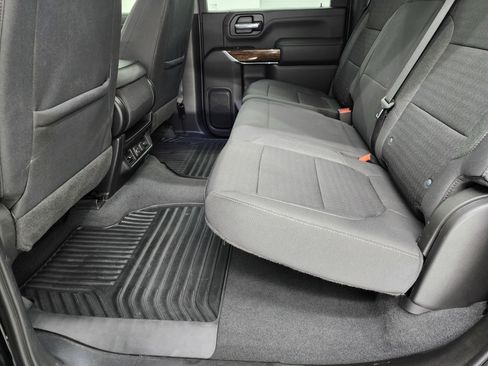 Used 2023 GMC Sierra 2500 SLE w/ SLE Convenience Package image 9