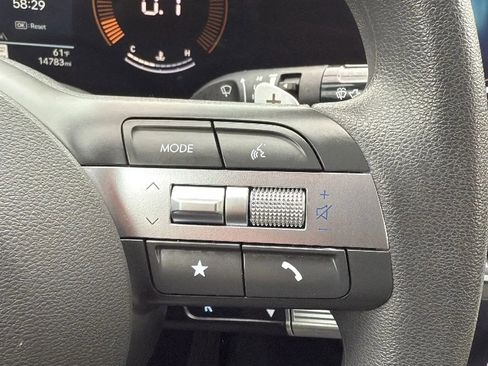 Used 2025 Hyundai Sonata SEL image 11